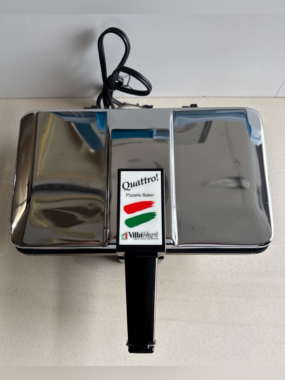 VillaWare Quattro! Pizzelle Baker - Chrome